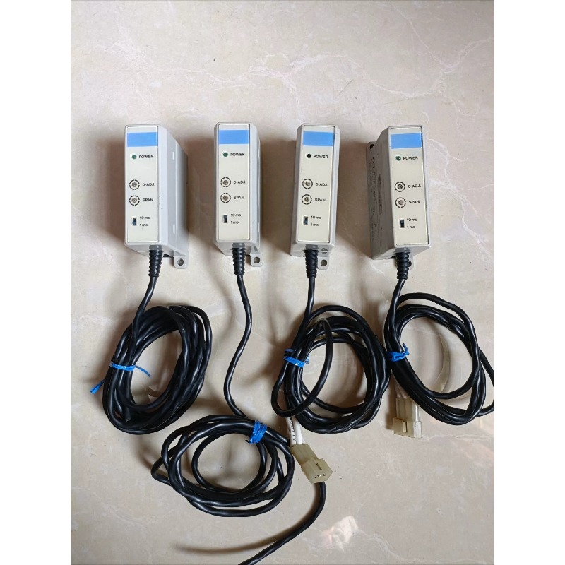 Industrial Laser Displacement Sensor - Capteur de déplacement laser PT-160, d'occasion,